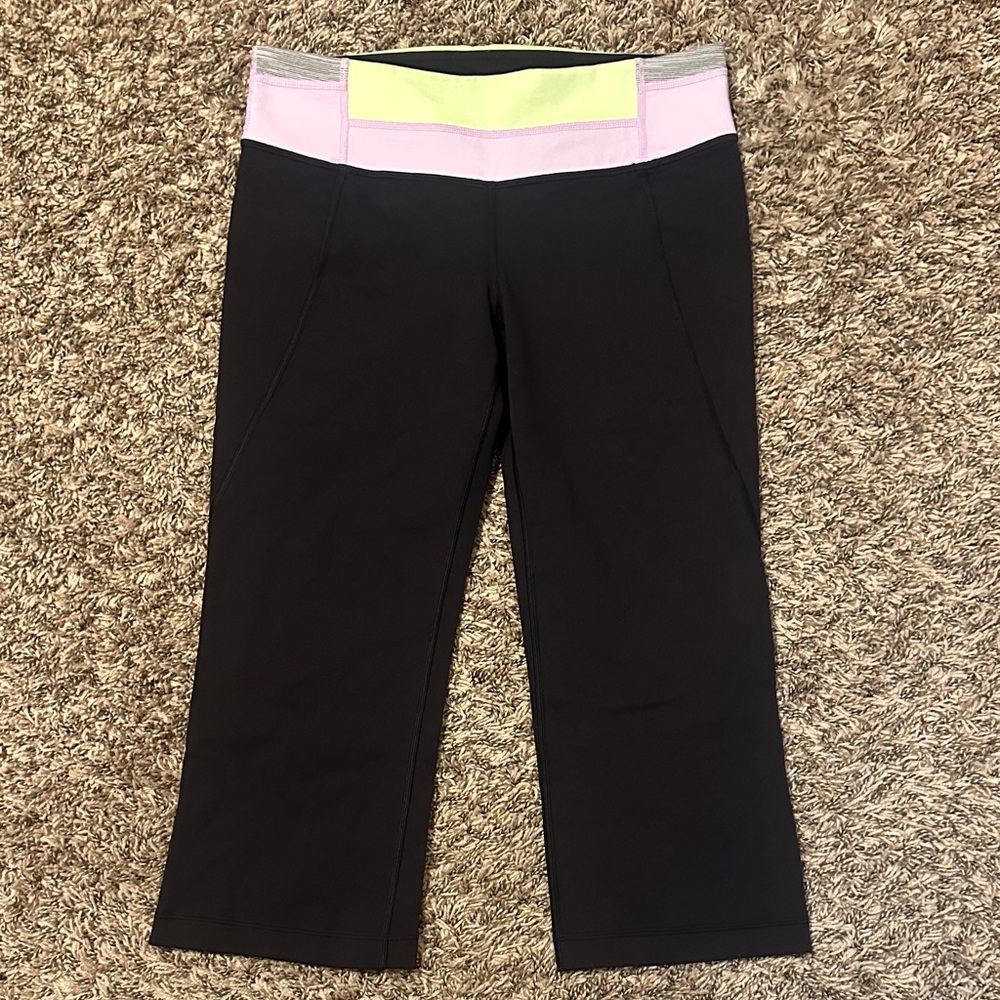 Lululemon Cropped Leggings Size 8